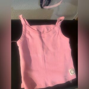 Pink tank top untouchedd size medium feel free to to counter offer